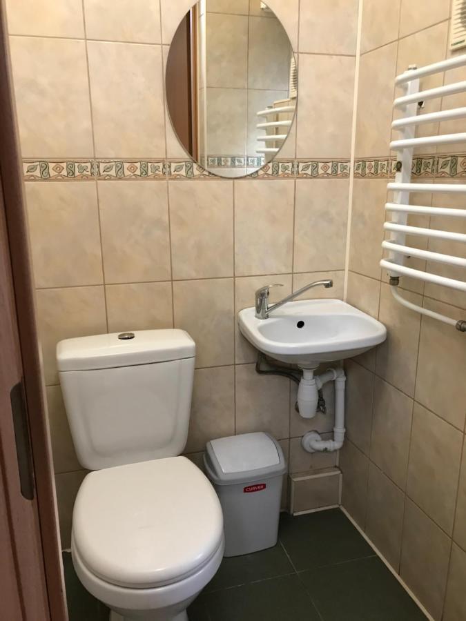 Міни-Хостел Родинного Типу Dubai Užhorod Exteriér fotografie